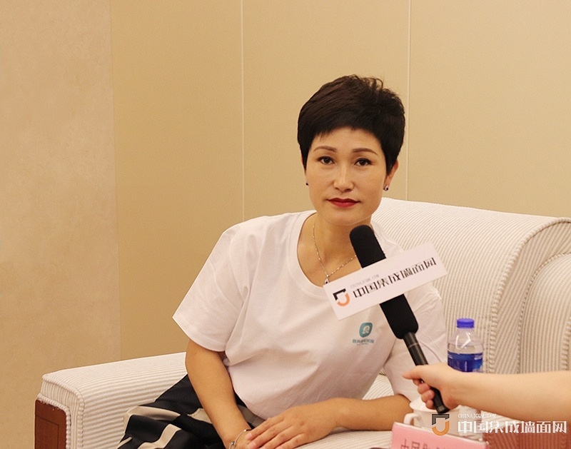 容聲吊頂阜新經銷商姚麗娜：幸會容聲，堅定大商之路